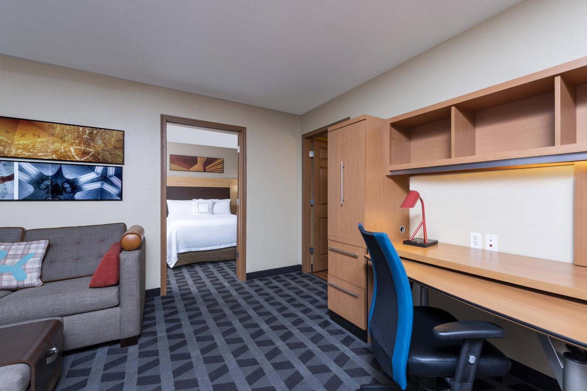 Towneplace Suites By Marriott East Lansing Buitenkant foto