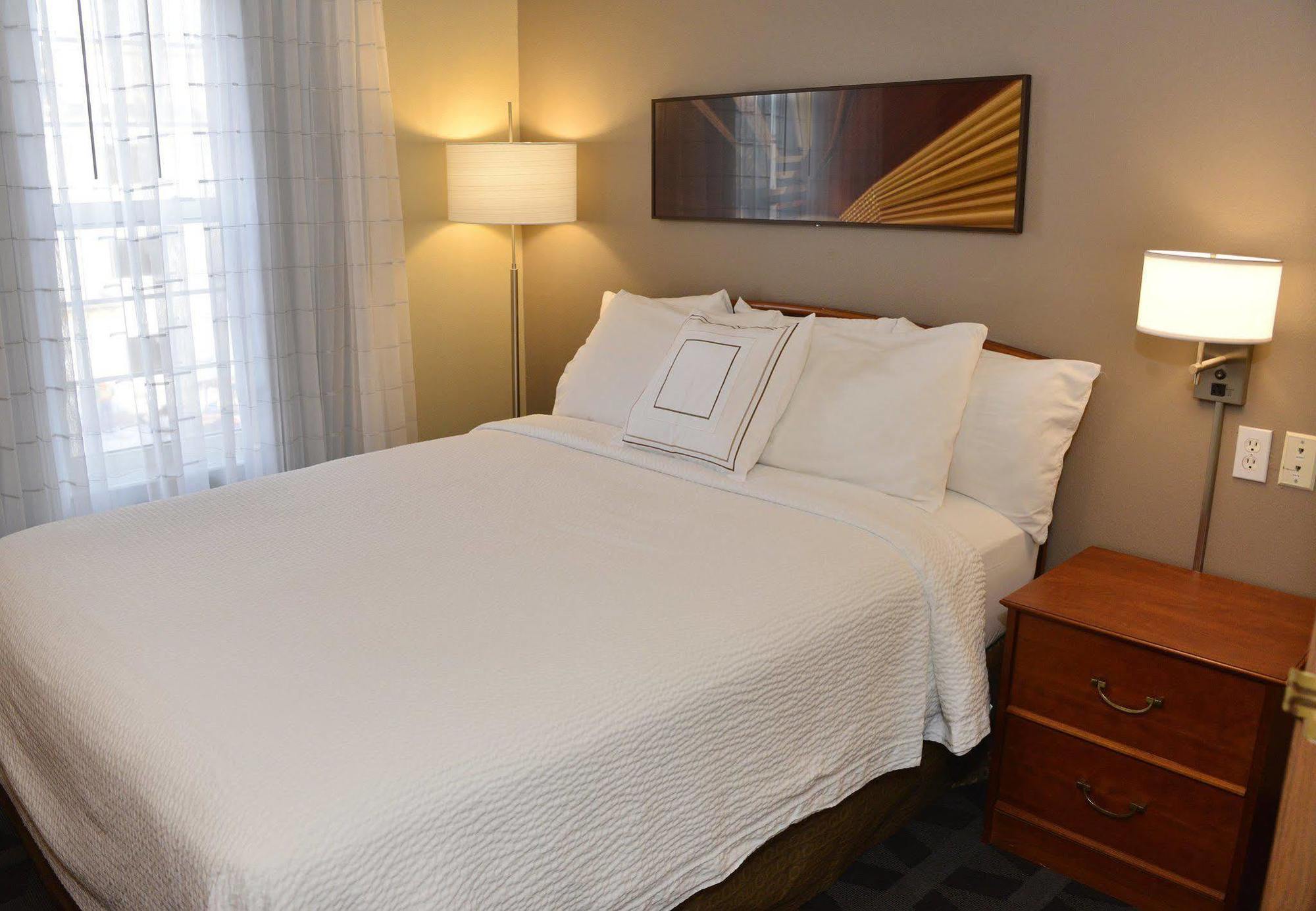 Towneplace Suites By Marriott East Lansing Buitenkant foto