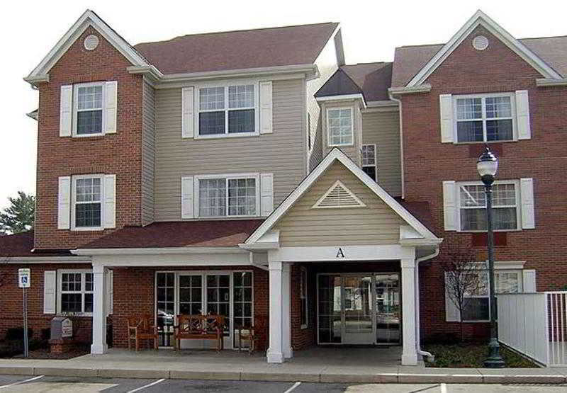 Towneplace Suites By Marriott East Lansing Buitenkant foto